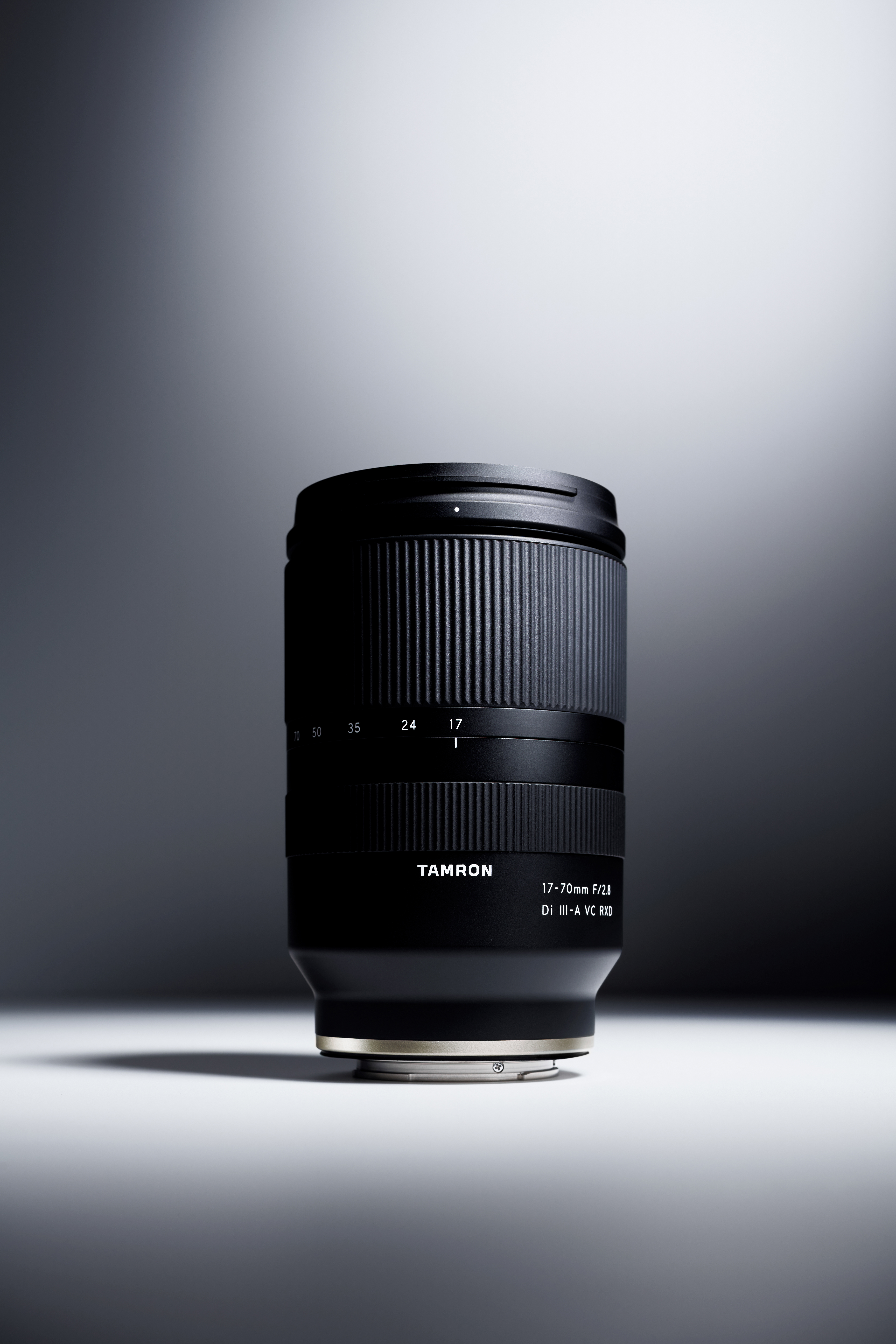 Tamron 17-70mm 2.8 DI-III-A  VC RXD Canon RF Ø67