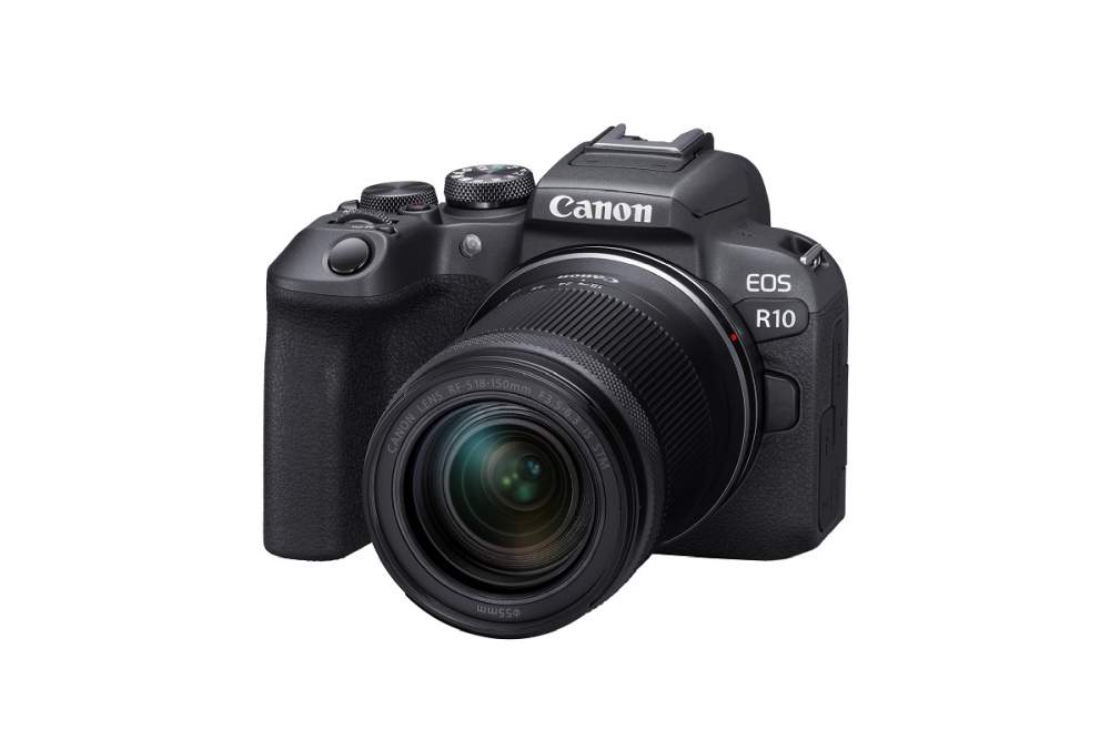 Canon R10 + 18-150mm IS STM